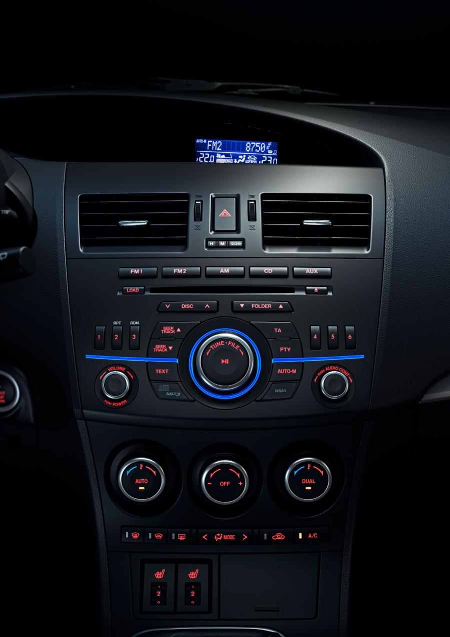  Mazda3 Hatchback 2011 года  (фото 2 из 57)